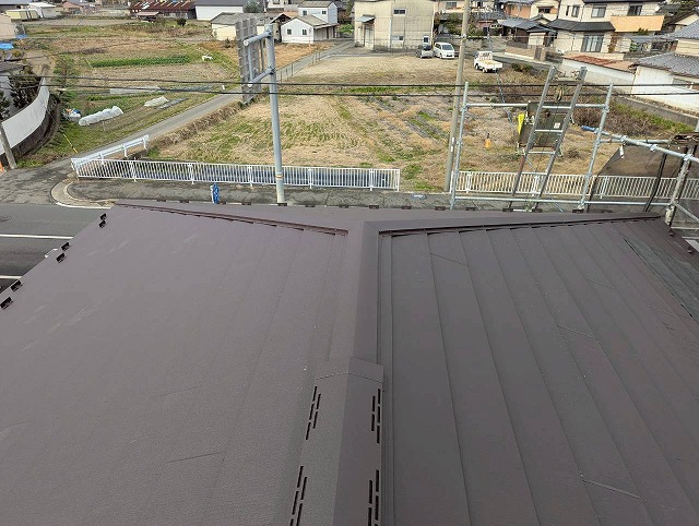 ガルテクトカバー工法完成